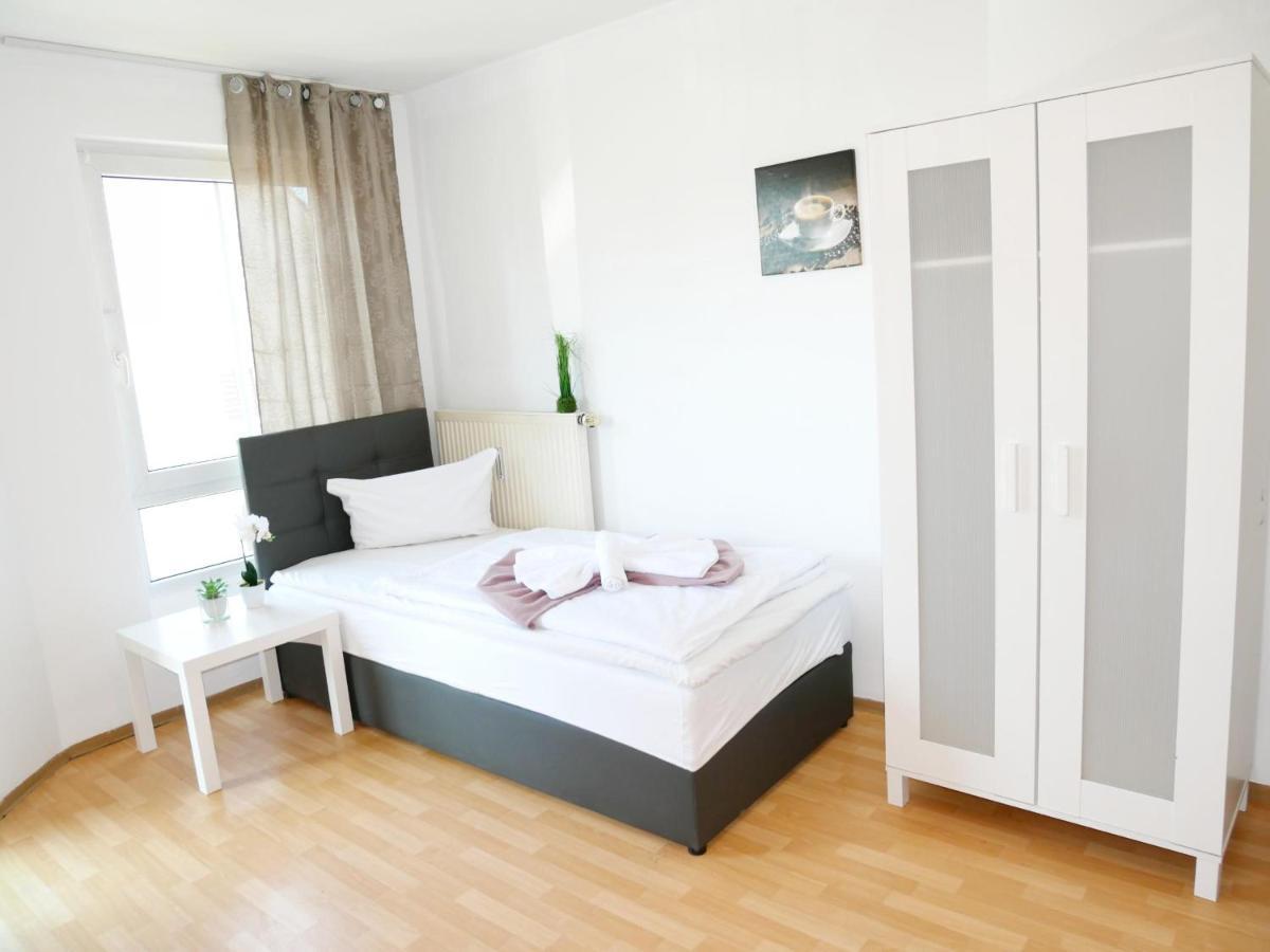 Sunnyhome Monteurwohnungen Und Apartments In Schwandorf Εξωτερικό φωτογραφία